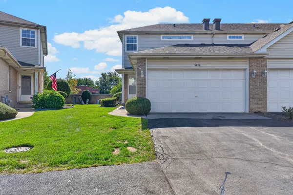 5229 W MINT JULIP DR
