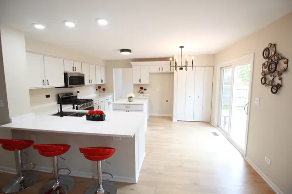 26918 W LOCUST RD
