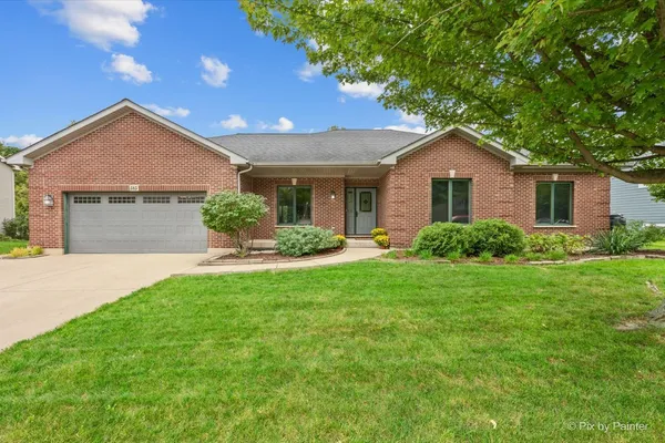 585 MILDRED DR