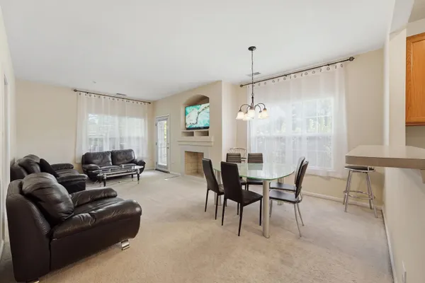 1267 W LAKE ST 104