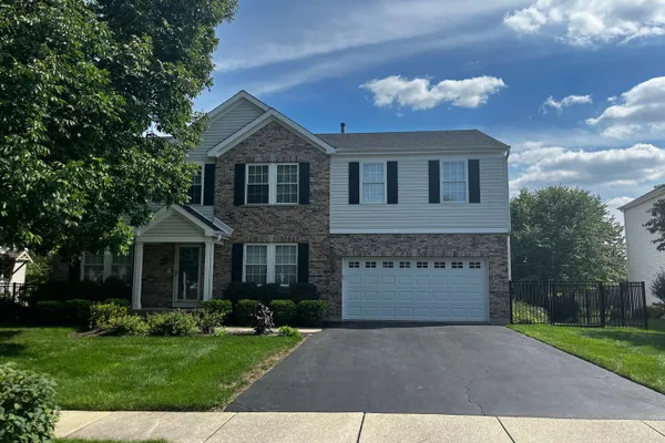 406 HUBBARD LN