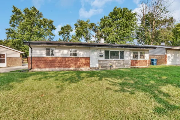 1512 LINCOLN PL