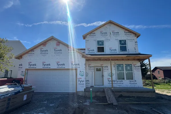 34 W MEADOW DR