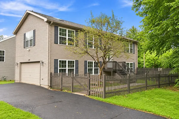 1379 CARY RD