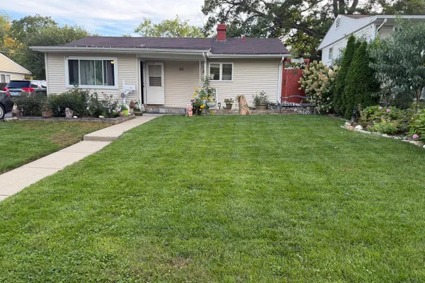 25 MEADOWLARK LN