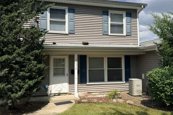 1313 KINGSBURY DR D