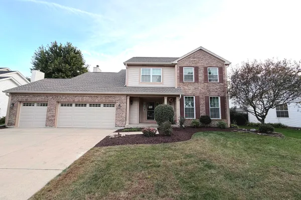 425 LENNOX DR