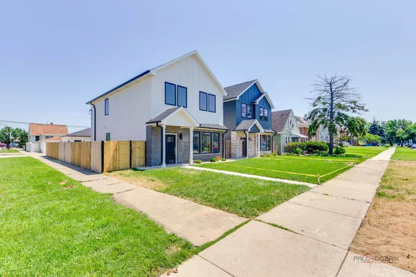 1745 N 34TH AVE