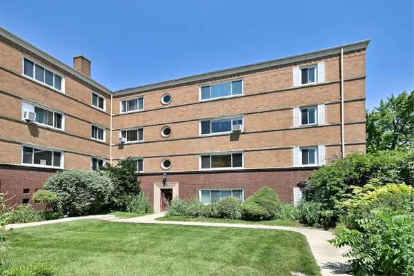 1112 N HARLEM AVE 1