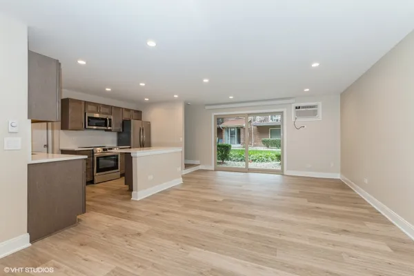 5326 WATERBURY LN 1002