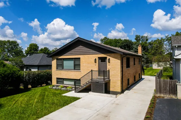 1009 HIGHLAND AVE