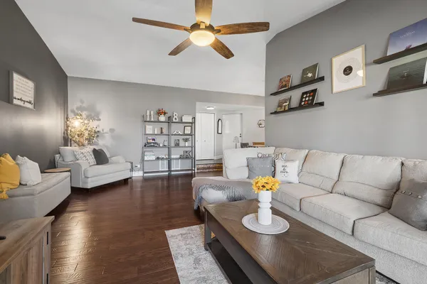 12908 MILL DR B2