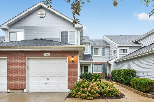 170 SIERRA PASS DR