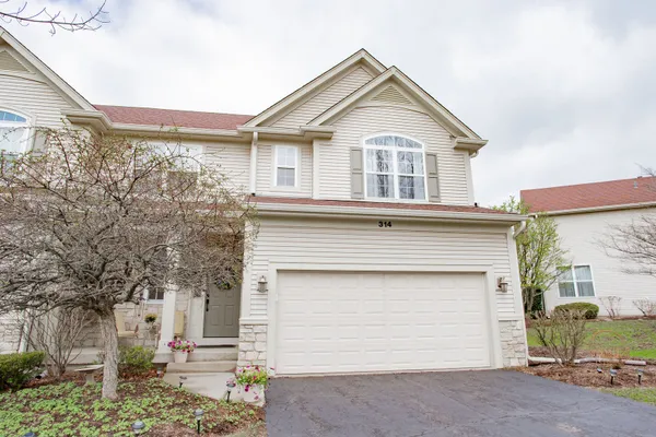 314 BERKSHIRE DR