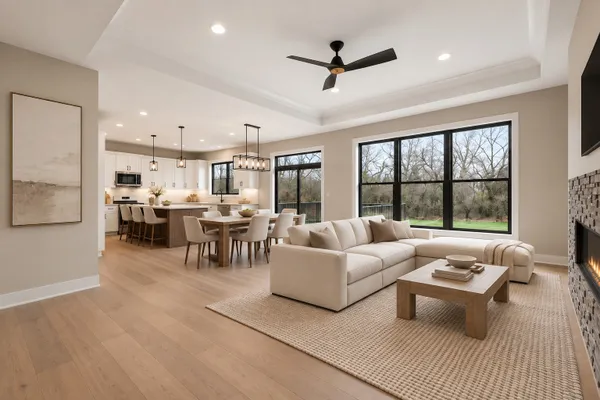 1225 NOBLE DR