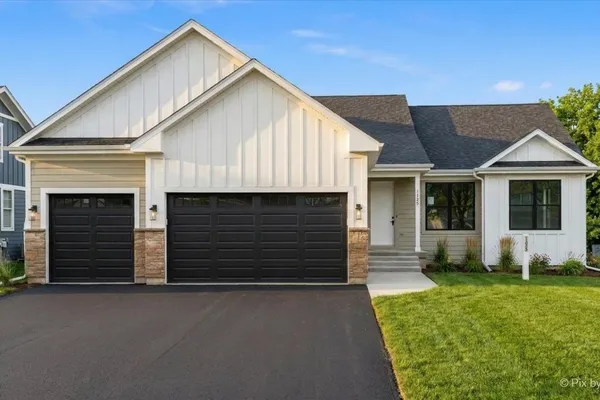 1225 NOBLE DR