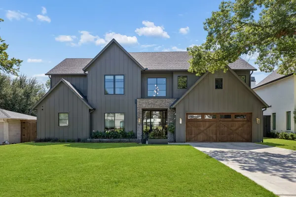 4046 CLOVER LN