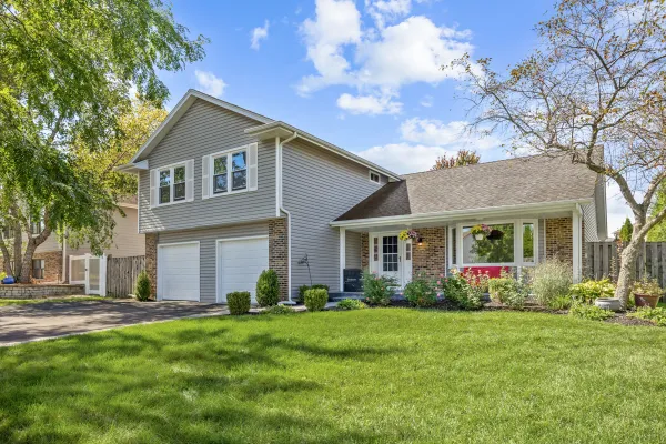 428 FRANKLIN LN