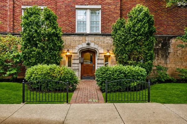 344 S MAPLE AVE 2B