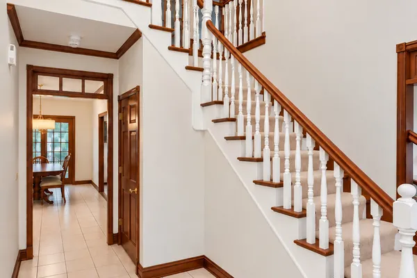 2310 BIG WOODS DR
