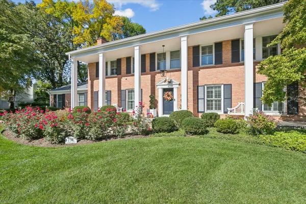 788 LINDEN AVE
