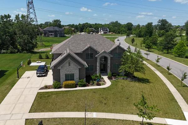 22612 BEAR CLAW LN