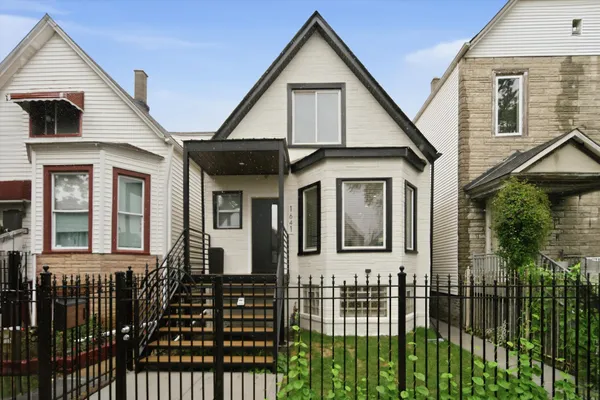 1641 N SPRINGFIELD AVE