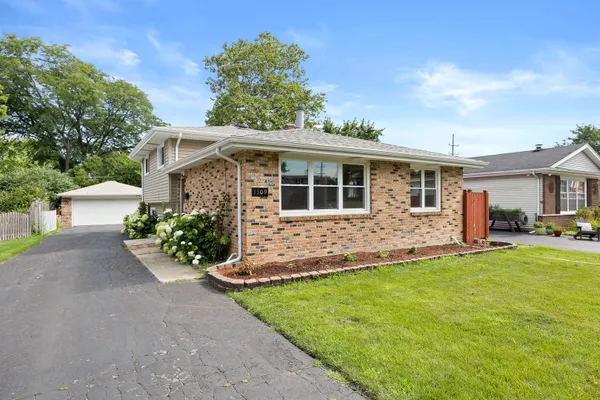 1309 WILSON AVE