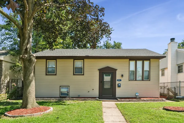291 CLYDE AVE