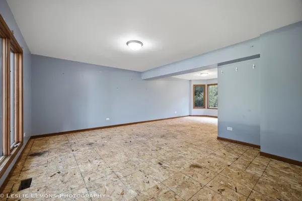 745 JAMESTOWNE CT