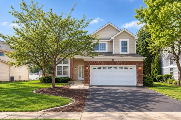 1463 NEWCASTLE LN