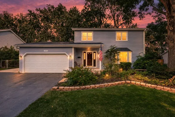 4431 WAUBANSIE LN