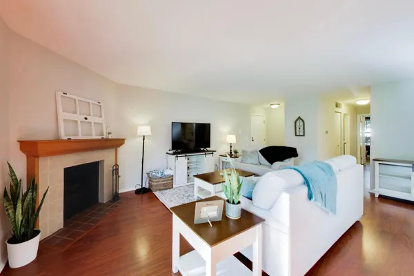265 WILMETTE CT B1