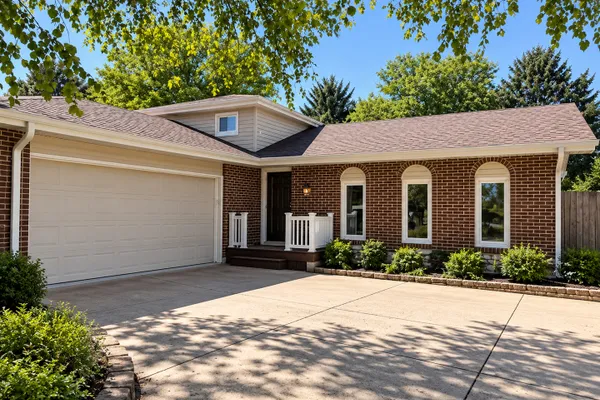 401 BOEING DR