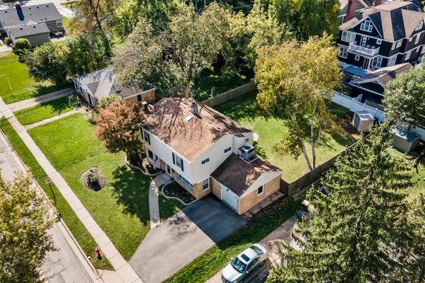 423 S 4TH AVE