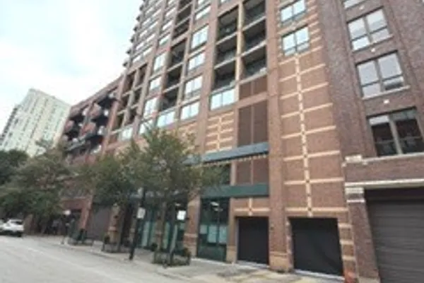 400 W ONTARIO ST 608B