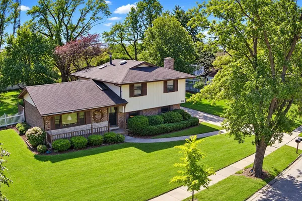 212 PFAFF DR