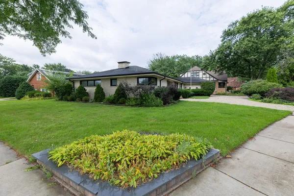 1501 W TALCOTT RD