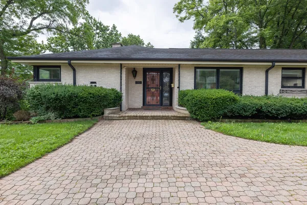 1501 W TALCOTT RD