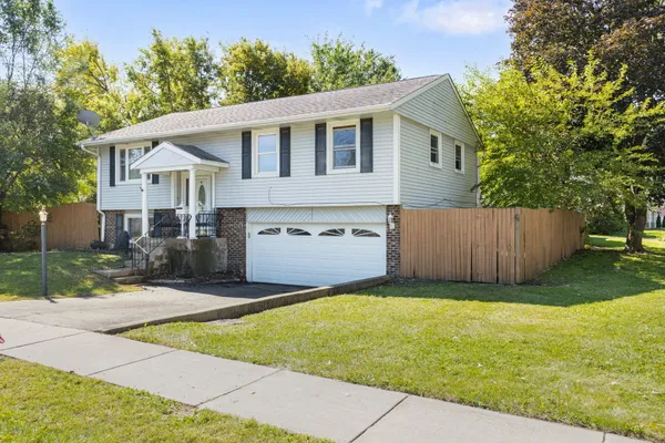 1446 VAN METER DR