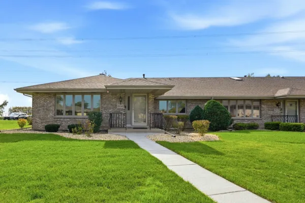 18040 DELAWARE CT 104