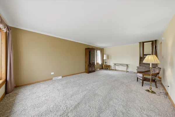 11942 S LAWLER AVE