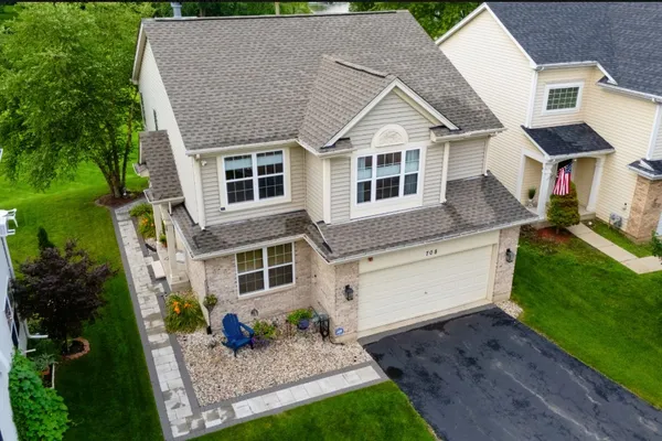 708 E BAYOU CT