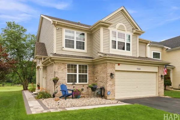 708 E BAYOU CT