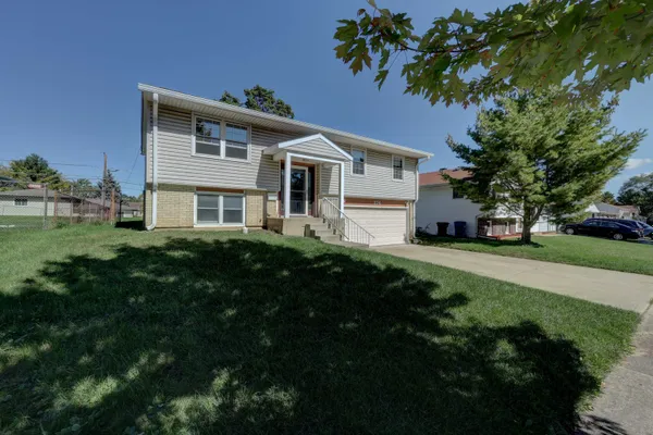 276 E WRIGHTWOOD AVE