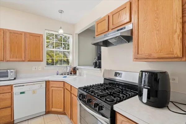 1404 REMINGTON CT