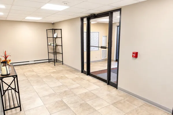 850 DES PLAINES AVE 101