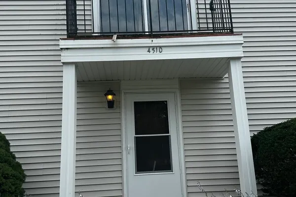451 JAMES CT D