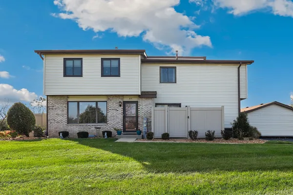 1075 SOUTHGATE RD
