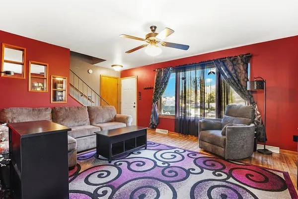 1075 SOUTHGATE RD